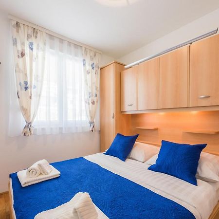 Apartment Blue Lagoon Спліт Екстер'єр фото